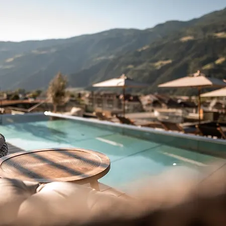 Sonnen Hotel
